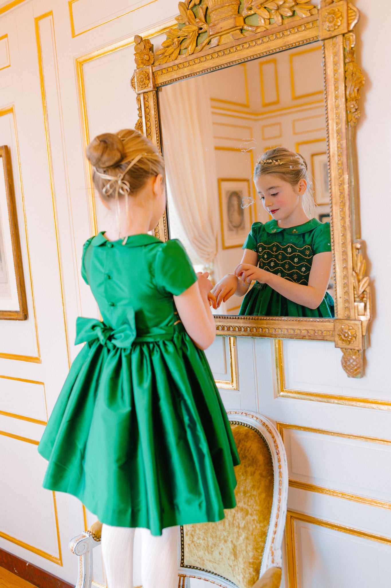Stella Green Silk Short Sleeve Smocked Dress Stella Green Silk Short Sleeve Smocked Dress