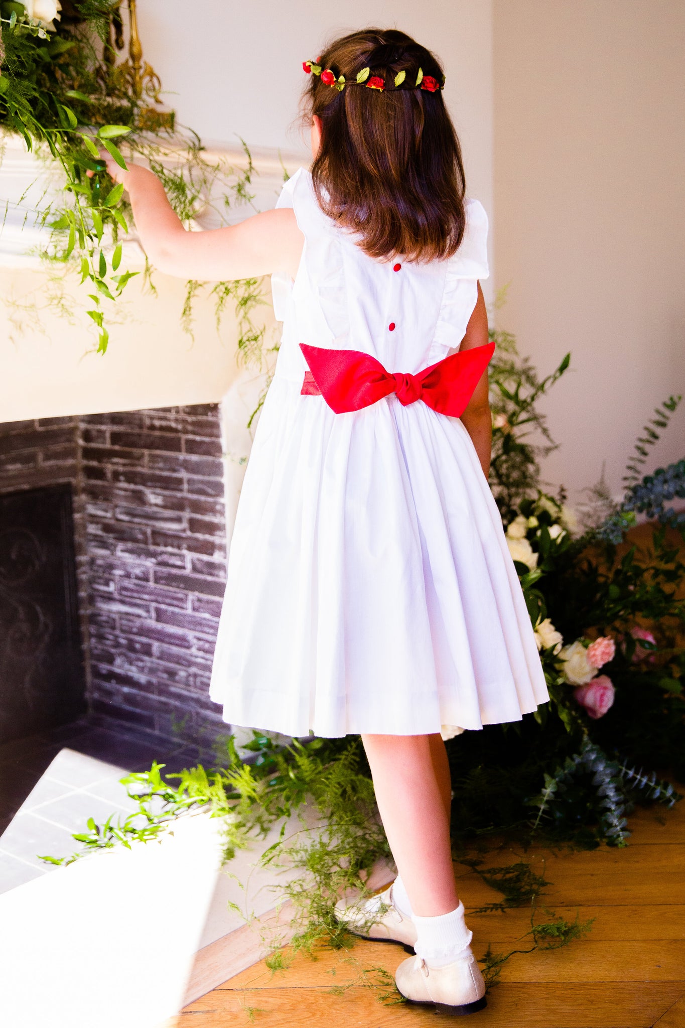 CHERRY WHITE